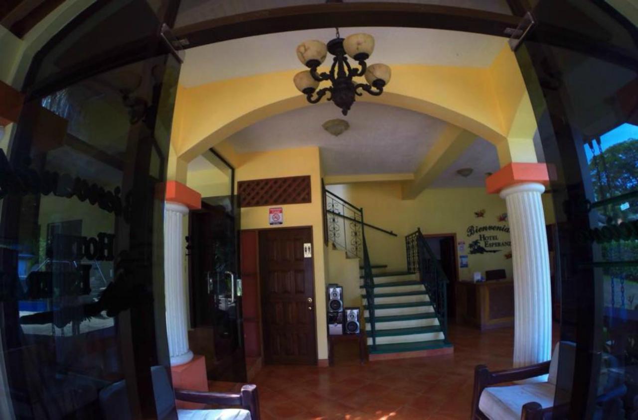 קאריו Hotel Esperanza מראה חיצוני תמונה